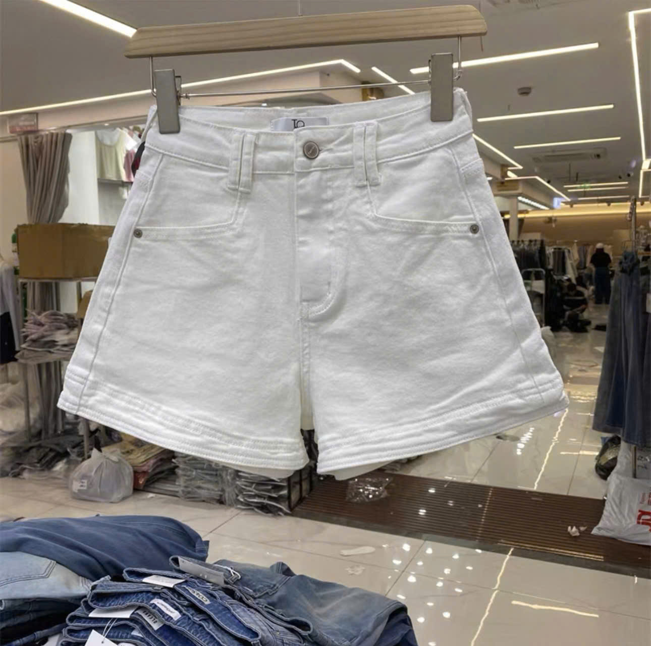  Quần short jeans đùi cạp cao form siêu đẹp - TRẮNG - A179 ( eo S<66, M<70, L<74 ) 