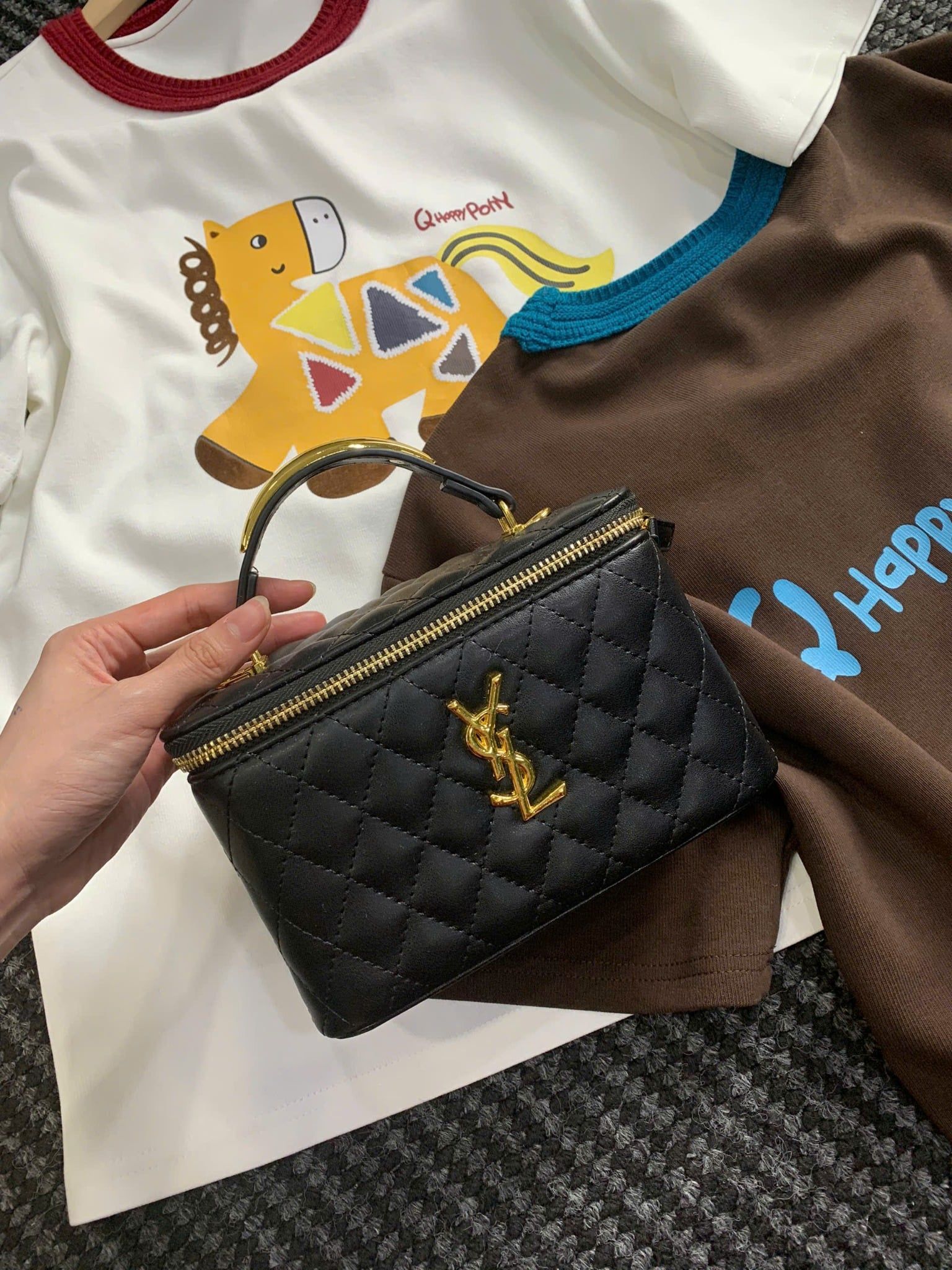  Túi xách dáng hộp tag YSL - ĐEN - Z123 