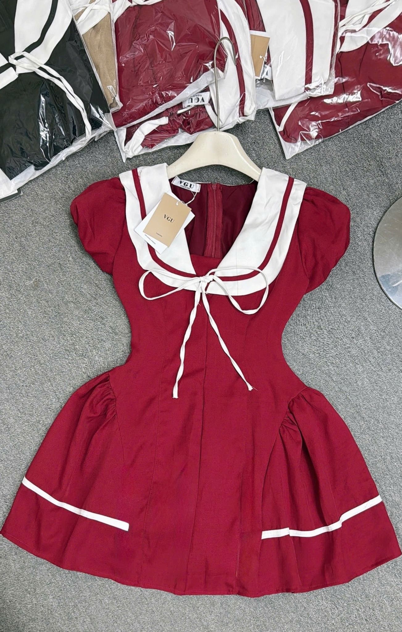  Đầm cổ sen tay hến bồng cột nơ tùng xòe - ĐỎ - H89 