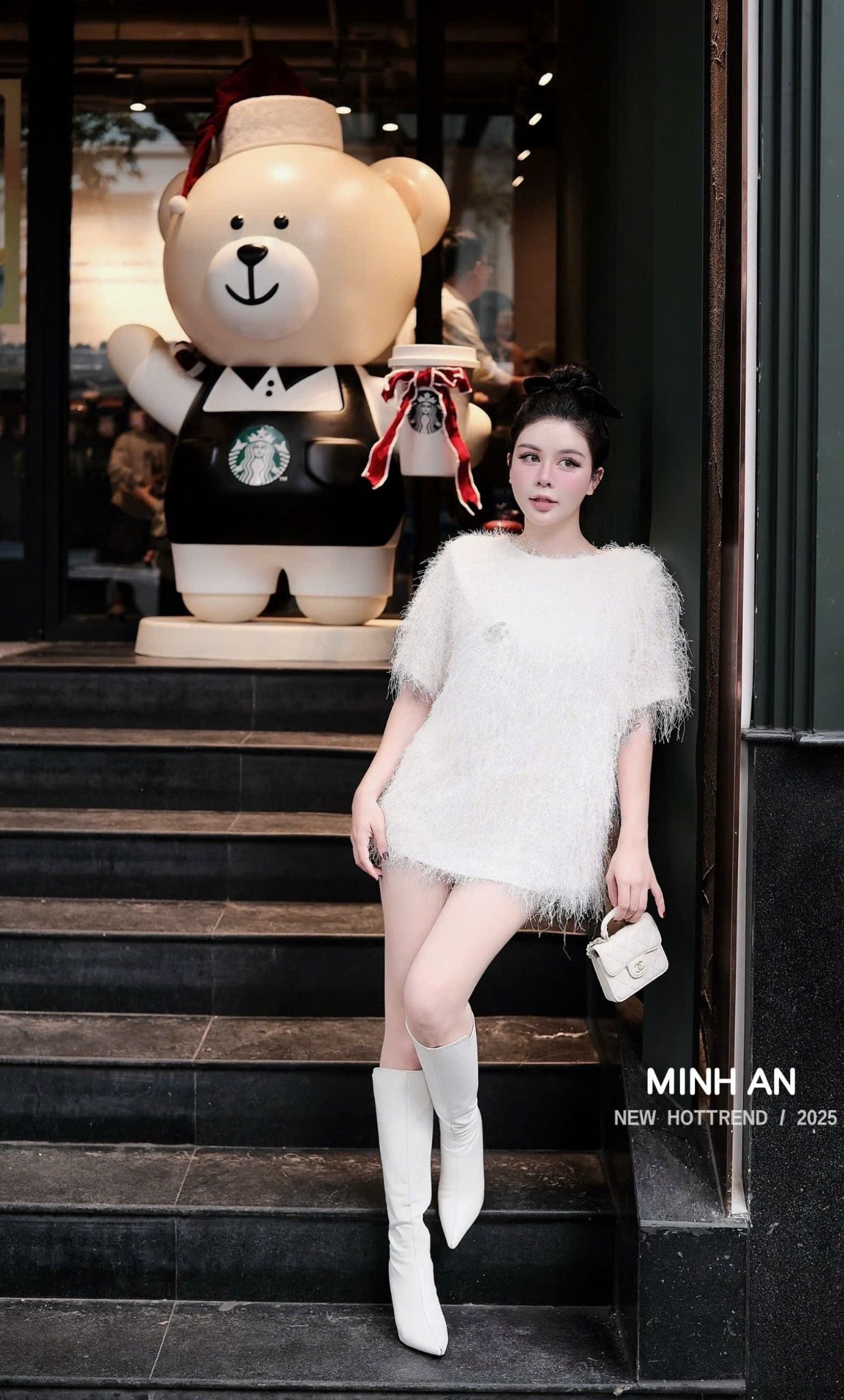  Áo suông phọt dài lông vũ tua rua kèm tag chanel - TRẮNG - G77 