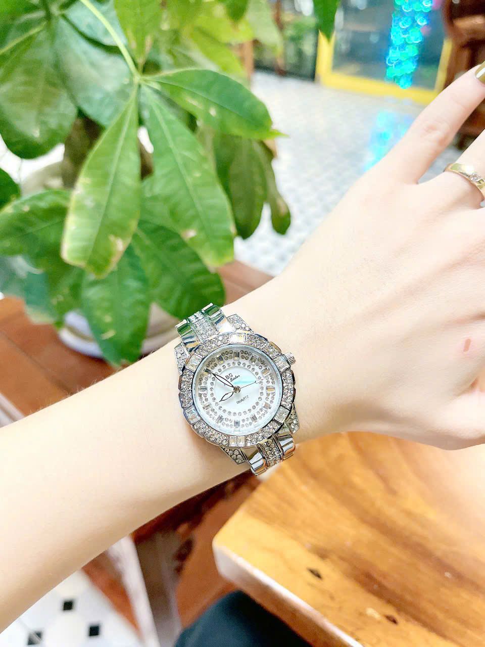  Đồng hồ BS BU SUIU ĐÍNH ĐÁ - DH17 ( MÃ 6 ) 