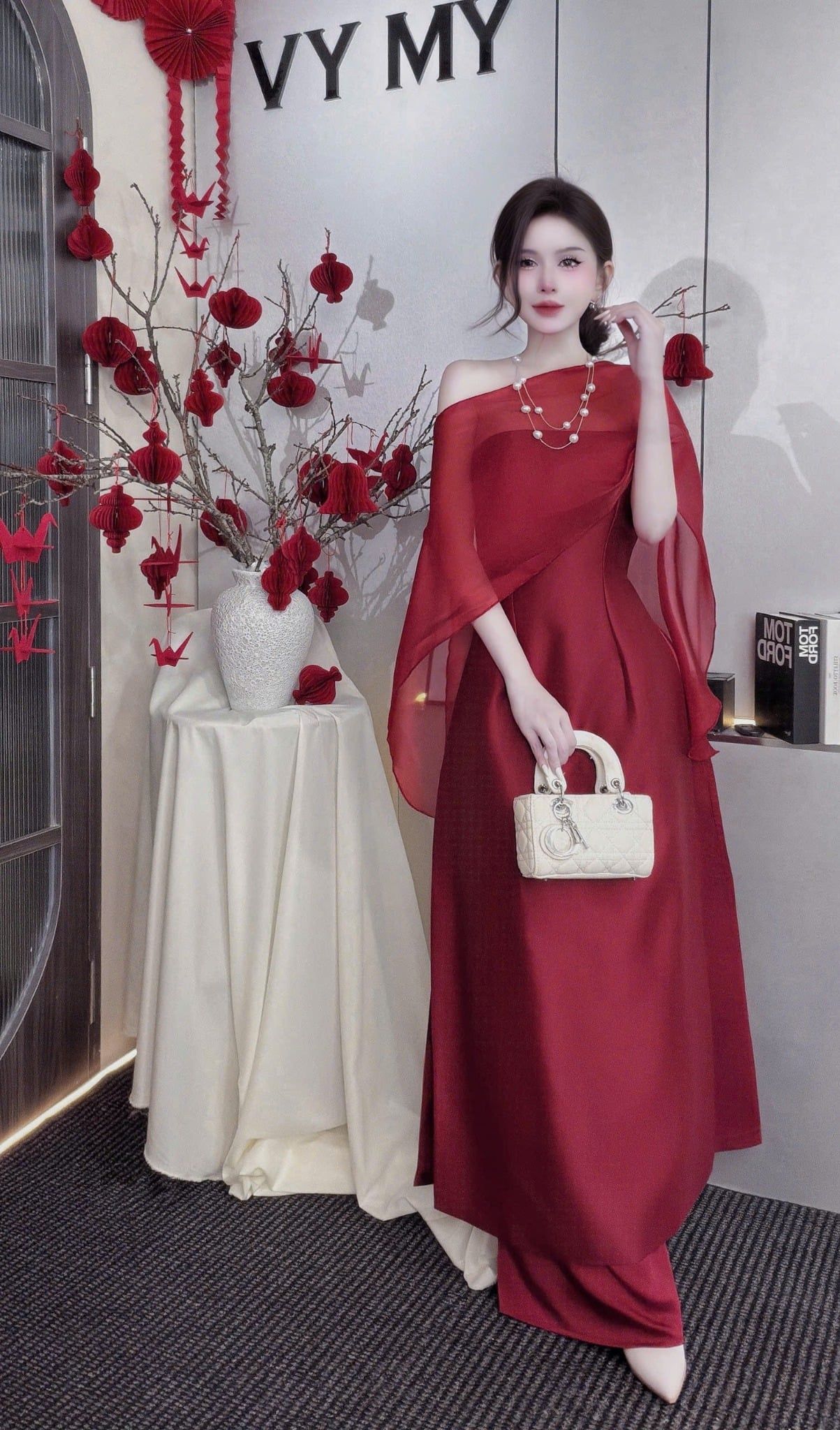  Set áo dài tết cúp ngực kèm khăn choàng mix quần suông cực xinh - ĐỎ - A89 ( eo S<68, M<72 ) 