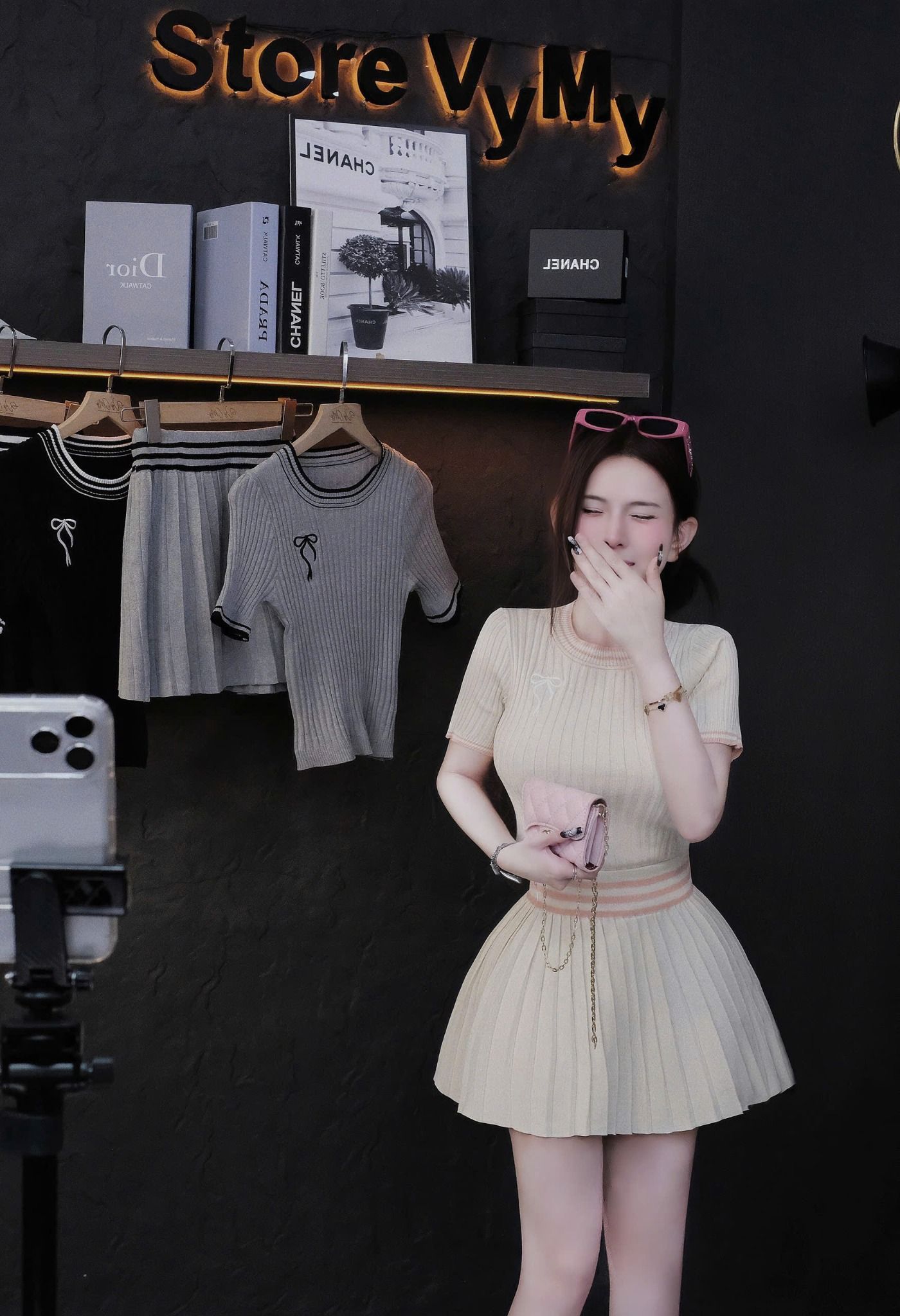  Set bộ len viền cổ họa tiết nơ thêu mix chân váy - KEM - G126 