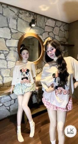  Set áo thun giấy in hình MICKEY mix quần bí kẻ - HỒNG - V115 