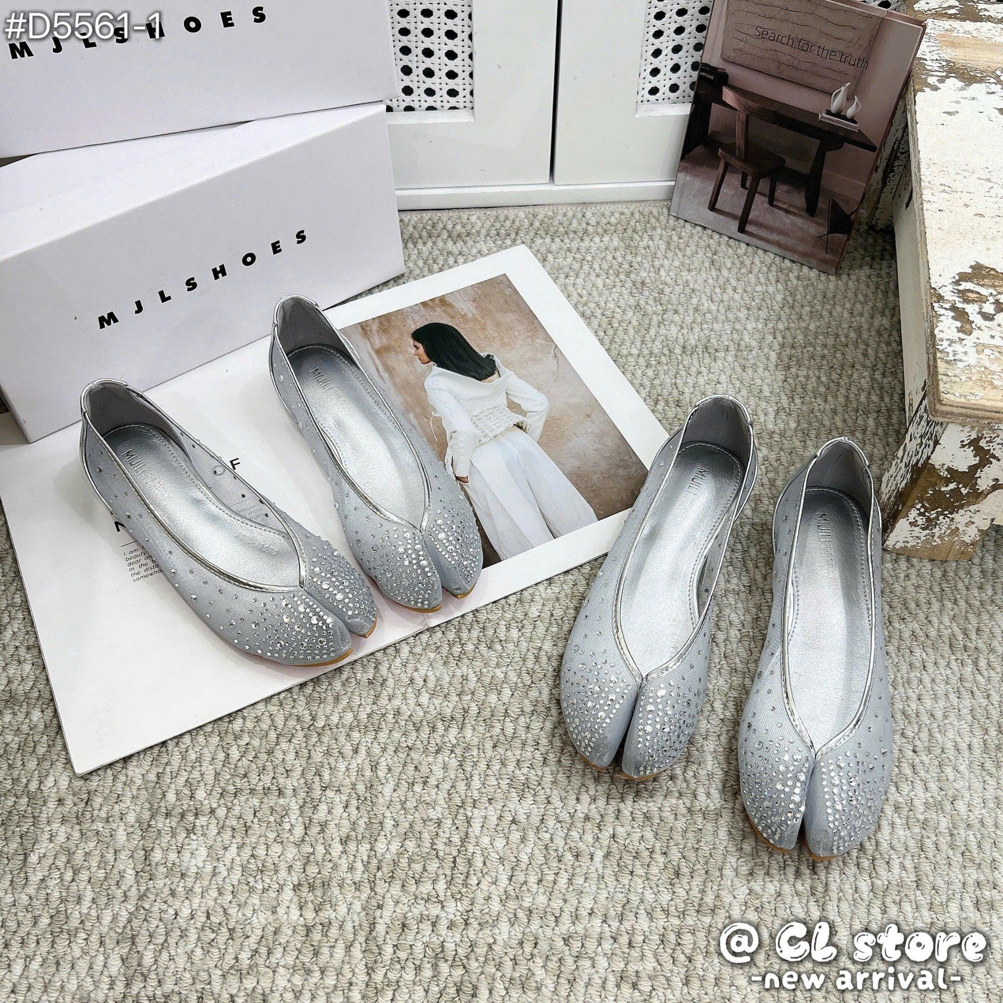  Giày búp bê lưới móng ngựa đính đá - BẠC - H2 