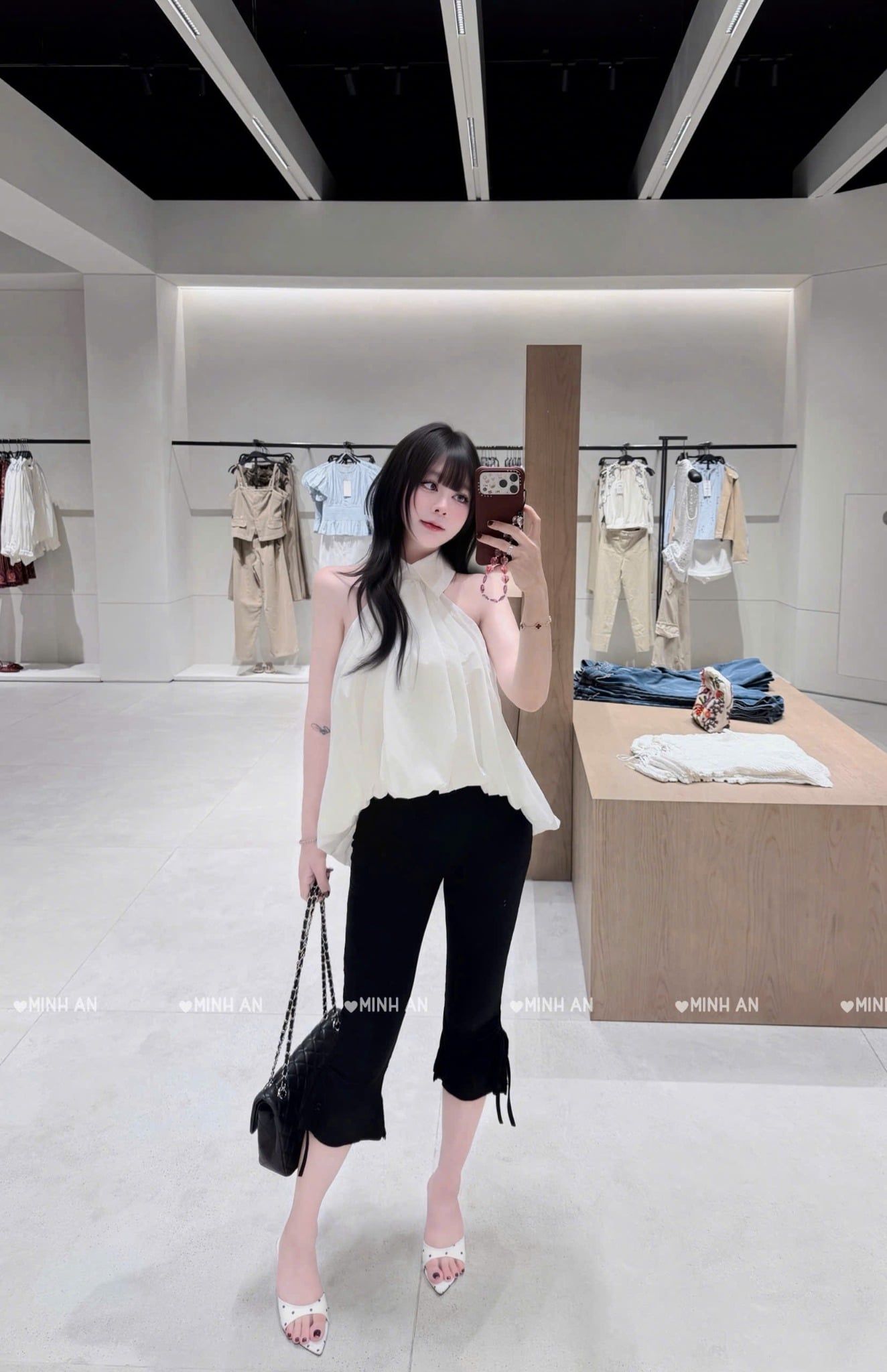  Set áo bí sát nách phối cổ sơ mi dáng bồng mix quần lửng phối bèo dây rút - TRẮNG - K206 (EO S<68, M< 72) 