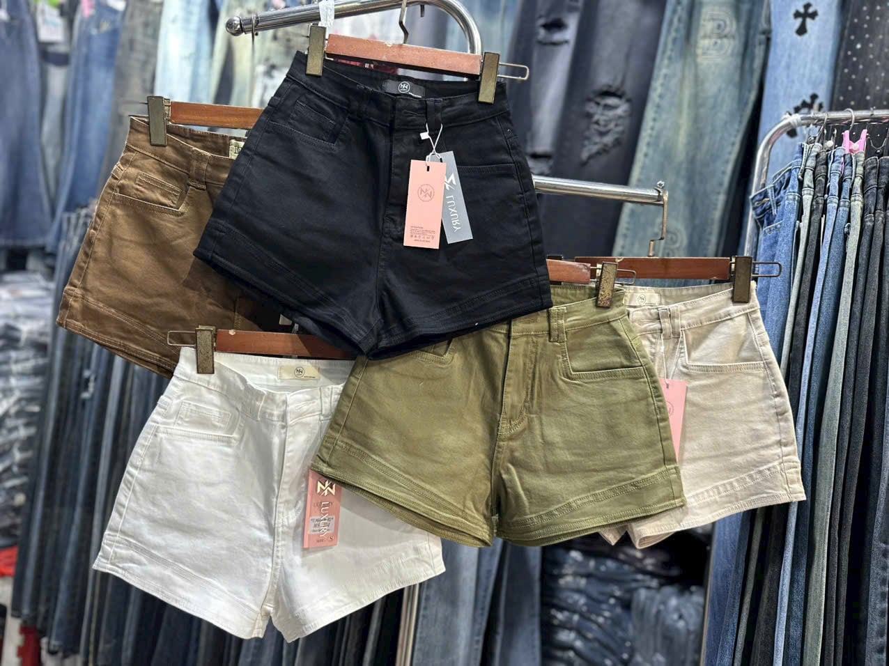  Quần short jeans đùi cạp cao form siêu đẹp - BE - A175 ( eo S<66, M<70, L<74 ) D21 