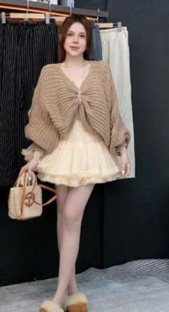  Chân váy tùng xòe phối ren - ĐEN - E54 