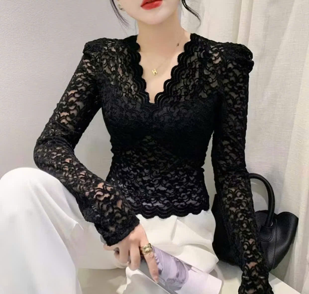  Áo ren nhung tay dài đúp lót 2 lớp có mood ngực - ĐEN - B134 