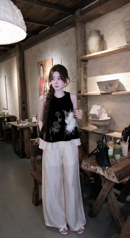  Set áo sát nách thêu hạt mix quần suông dáng dài - L31 