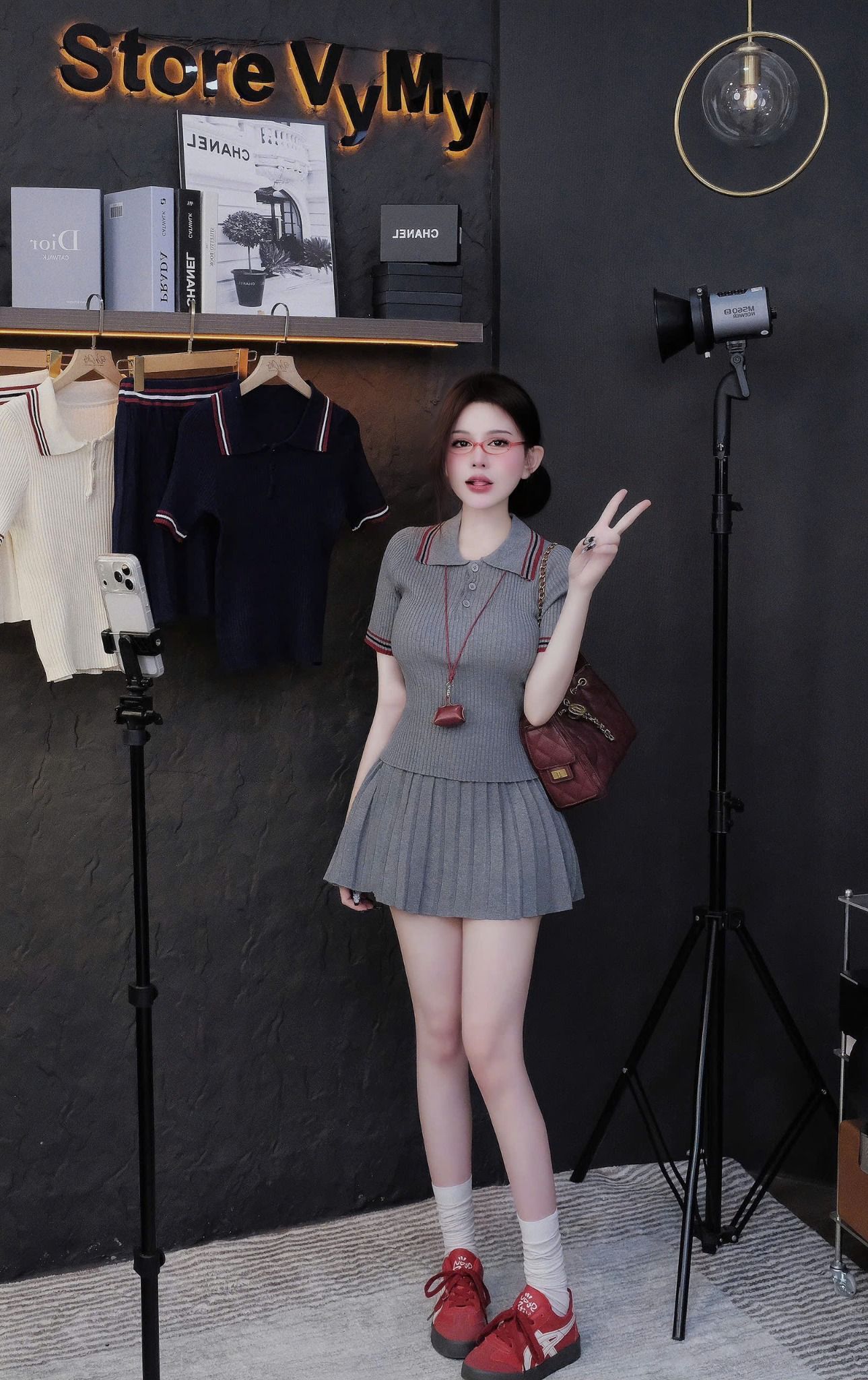  Set len cổ POLO phối viền kẻ sọc phối chân váy - XÁM - G115 H71 