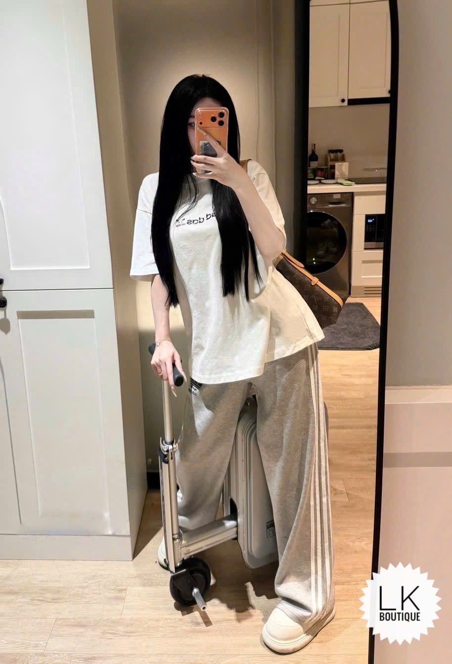  Set áo in chữ ADD hai mặt mix quần nỉ kẻ sọc - TRẮNG - K209 