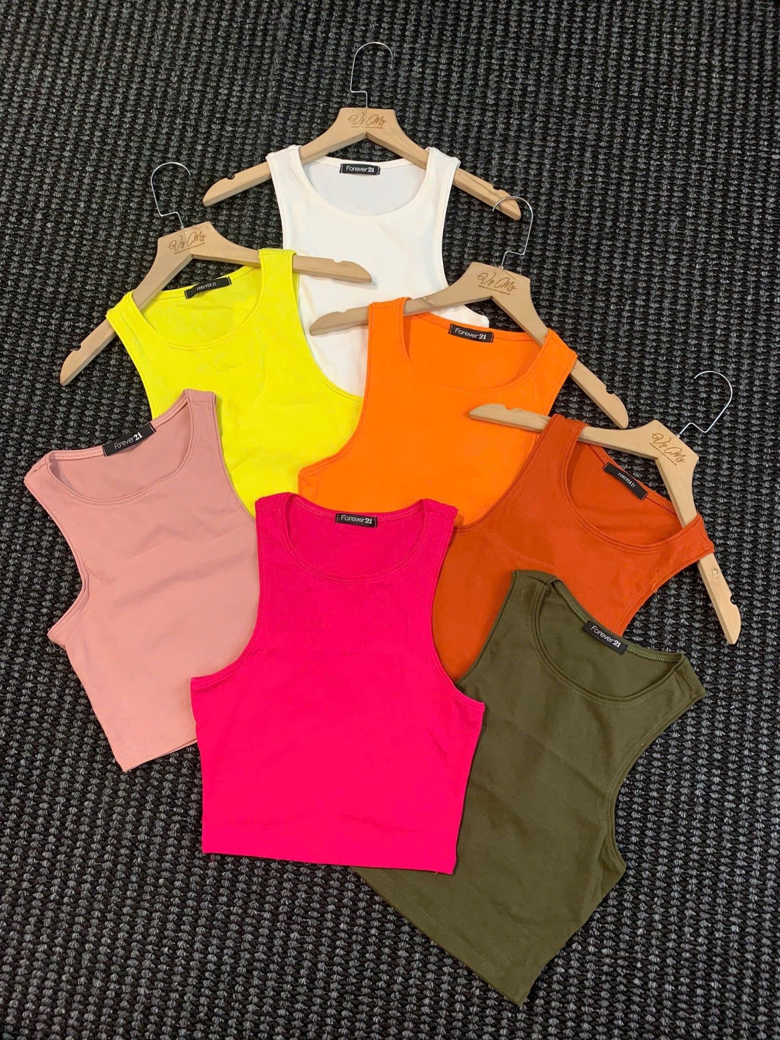  Áo ba lỗ sát nách vạt ngang ( forever 21 ) - ĐEN - A16 