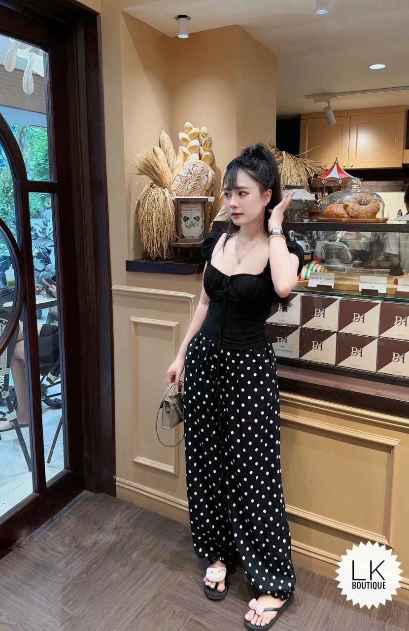  Set áo tay bồng cột nơ mix quần chấm bi ống bo - ĐEN - K38 