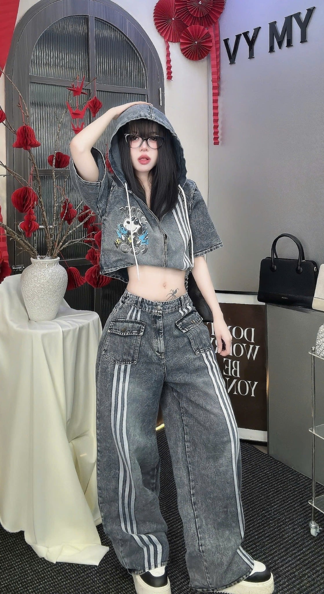  Set jeans có nón phối kẻ mix quần suông kẻ sọc - Z170 