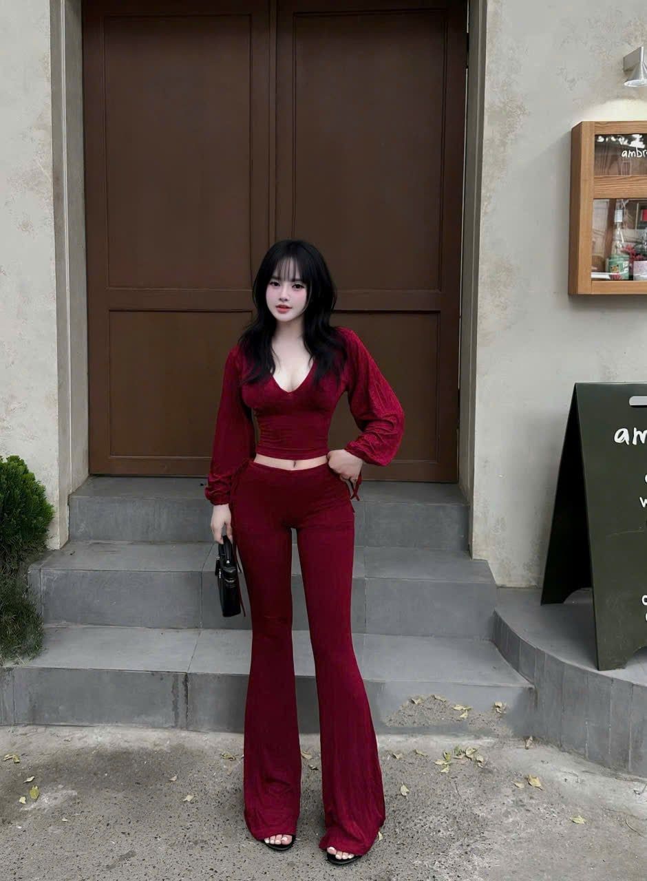  Set áo tay dài cổ tim mix quần ống loe hack dáng - ĐỎ - K150 (EO S<68,70, M<74,76) 
