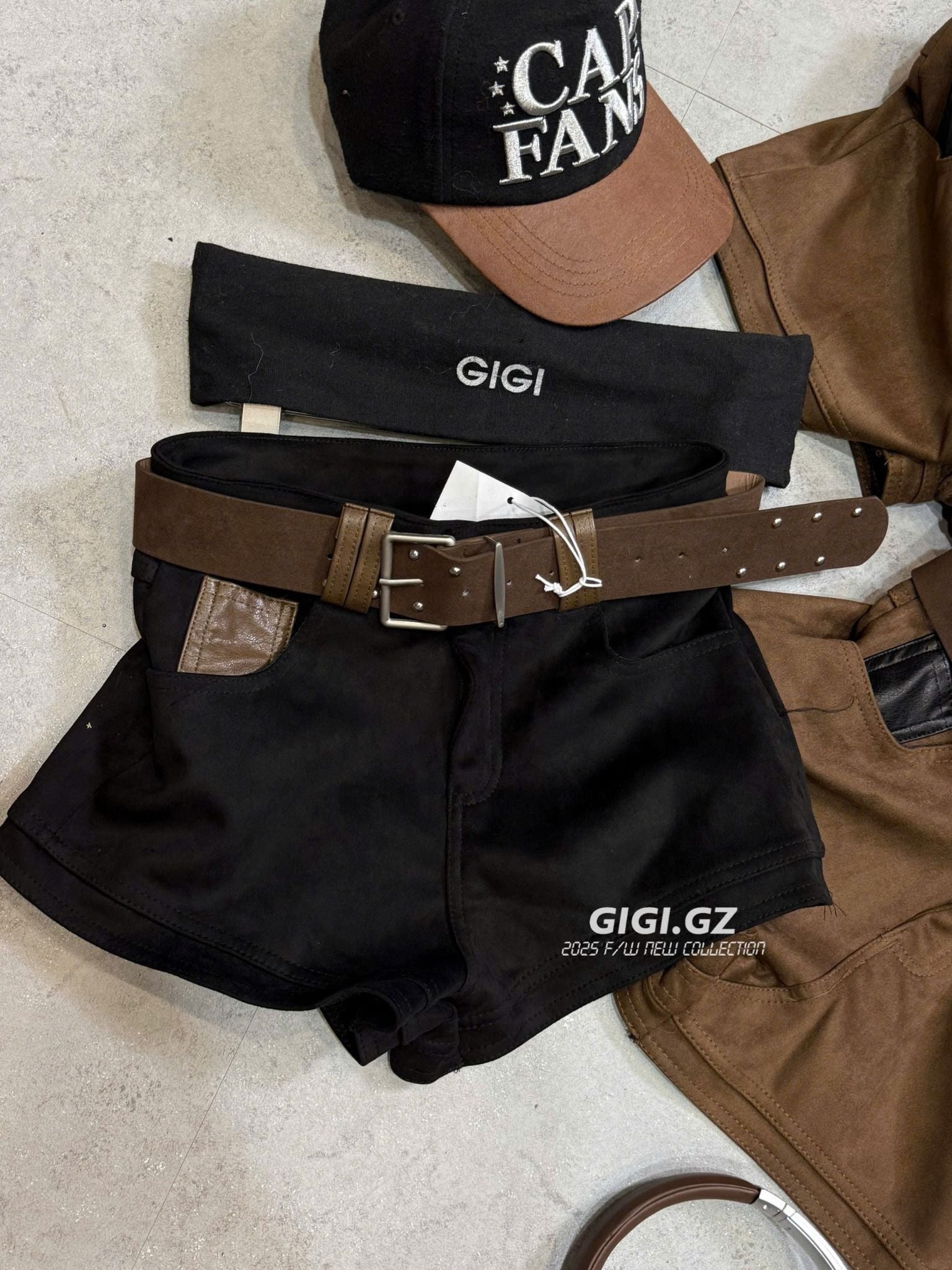  Quần short cạp cao phối đĩa da nâu kèm đai nịt - R110 ( eo S<66, M<70, L<74 ) 