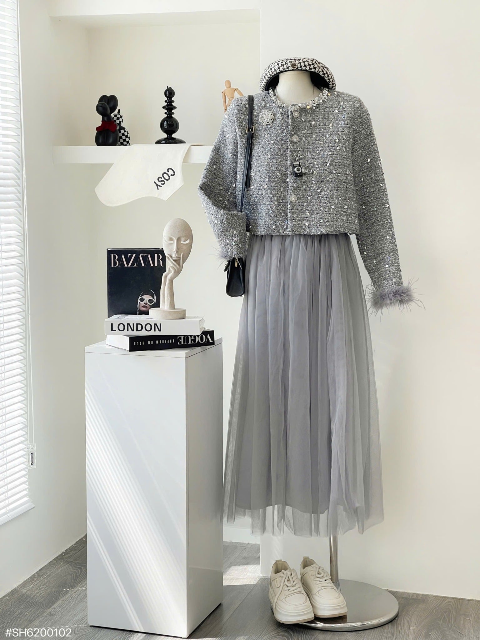  Set áo dạ đính kim sa phối cúc đá đính tag tay lông mix chân váy dài xám - B167 (CV=93CM, ÁO=44CM) 