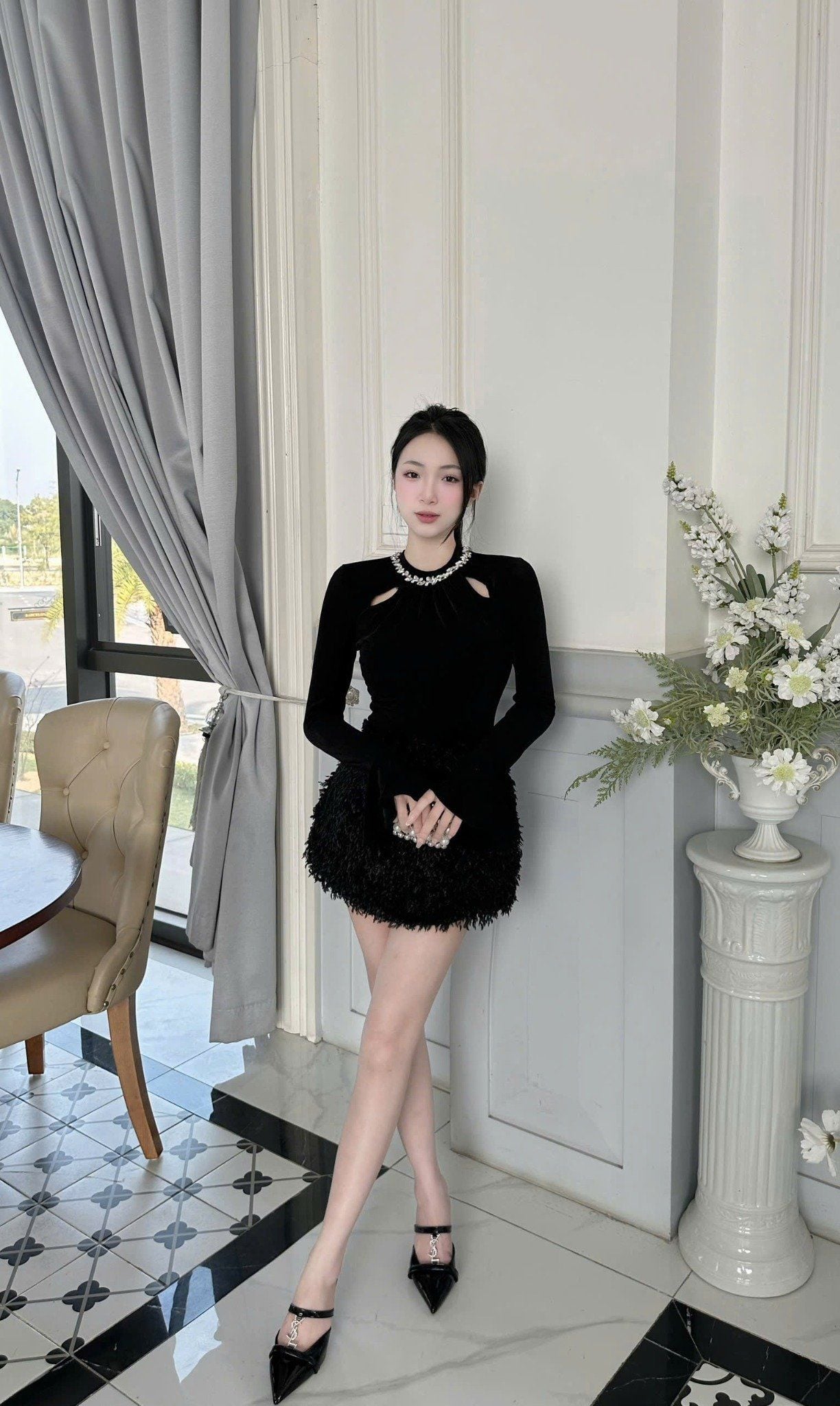  Set áo tay dài loe vai cổ đính đá mix chân váy sang chảnh - ĐEN - E315 ( eo S<68, M<72 ) 