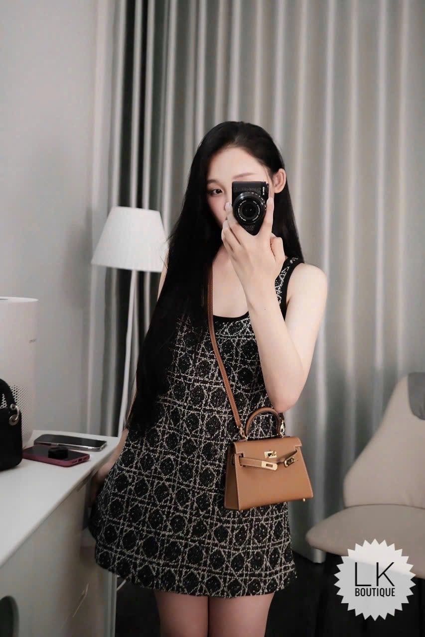  Váy dạ suông hai dây họa tiết sang chảnh - K204 