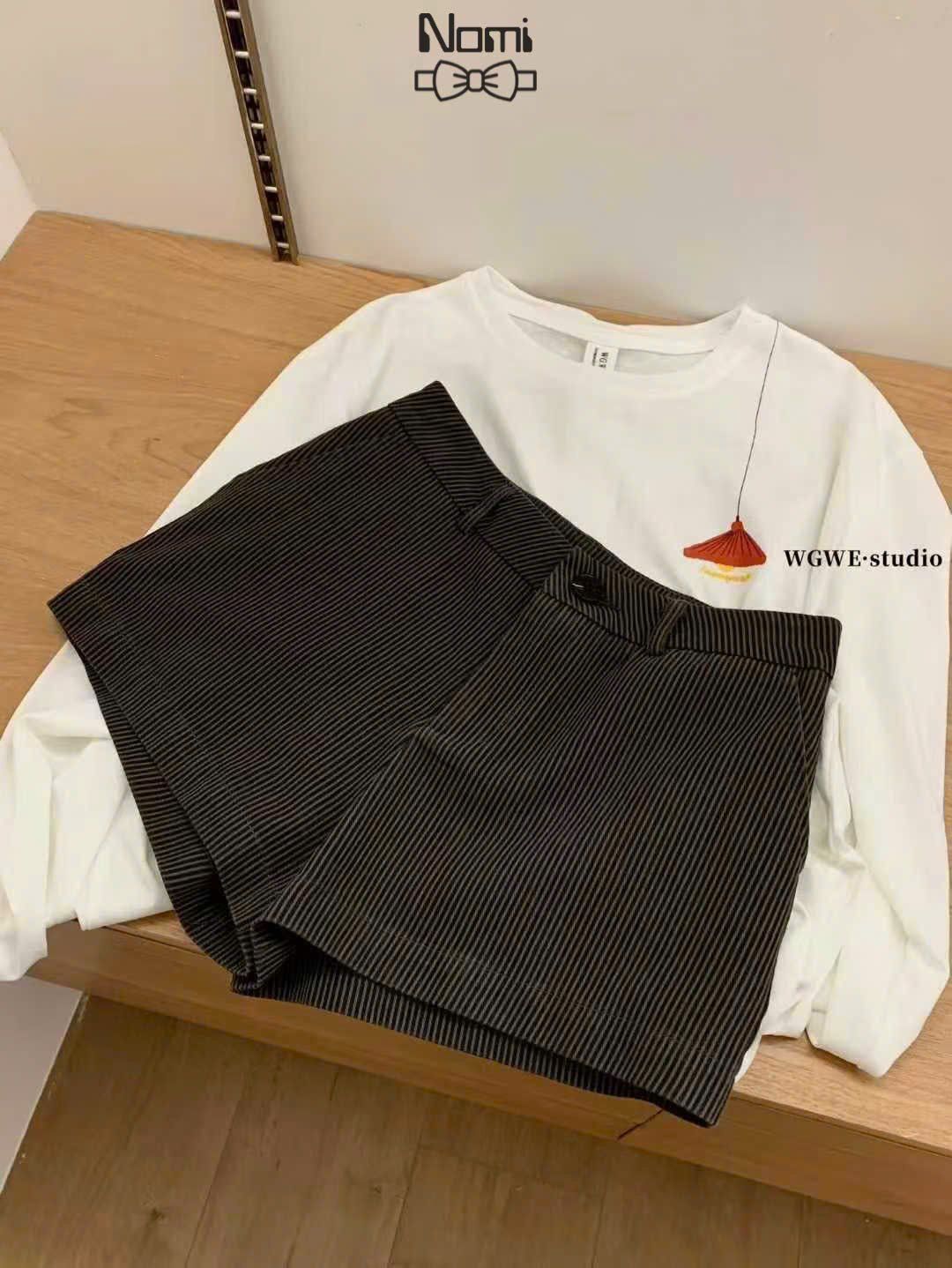  Quần short kẻ sọc cài nút gỗ form siêu đẹp - E95 ( eo S<70, M<74 ) H61 