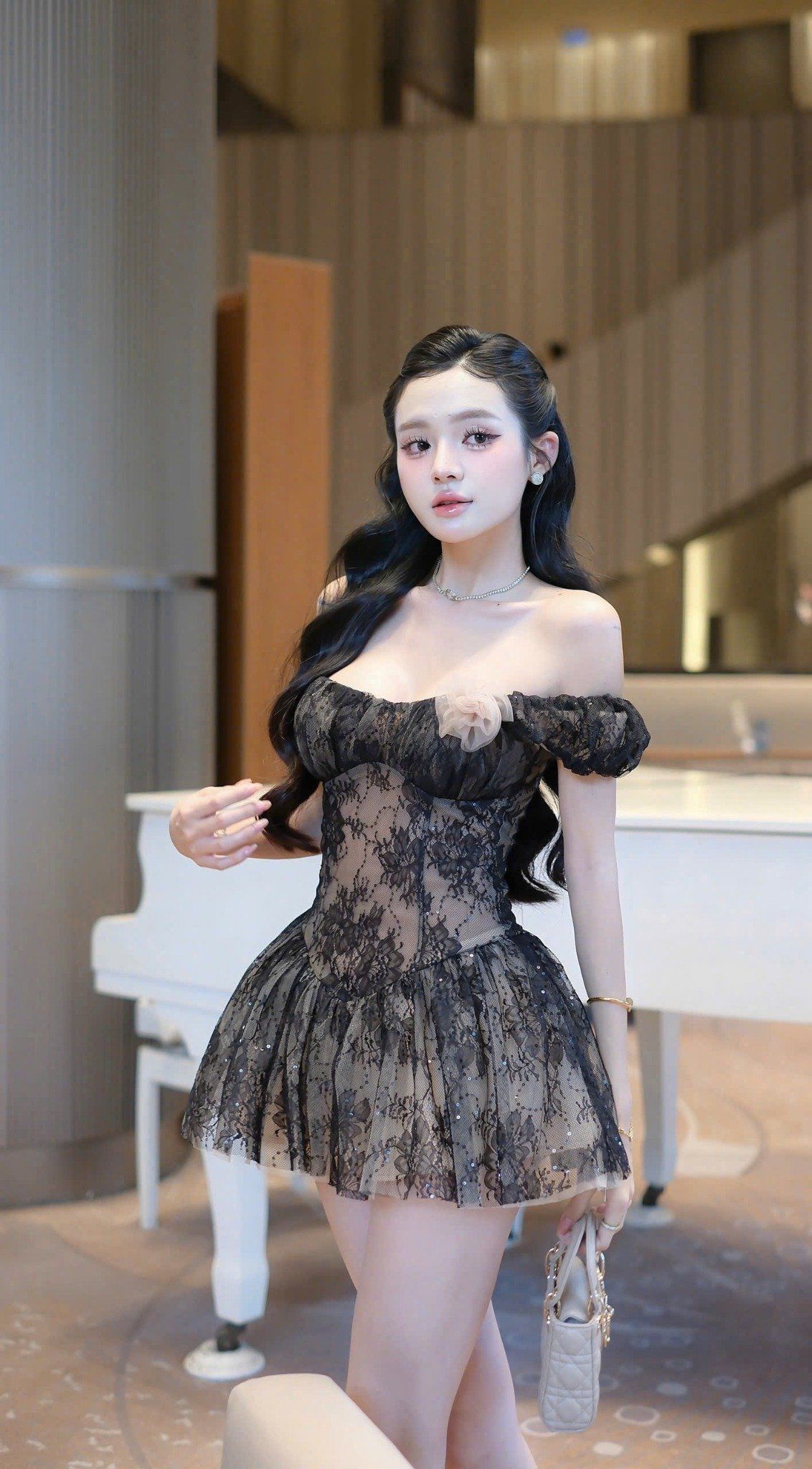  Đầm ren thiết kế hai dây bảng tùng xoè kèm tab hoa sang chảnh - ĐEN - G83 ( eo S<68, M<72 DÀI 70CM ) 