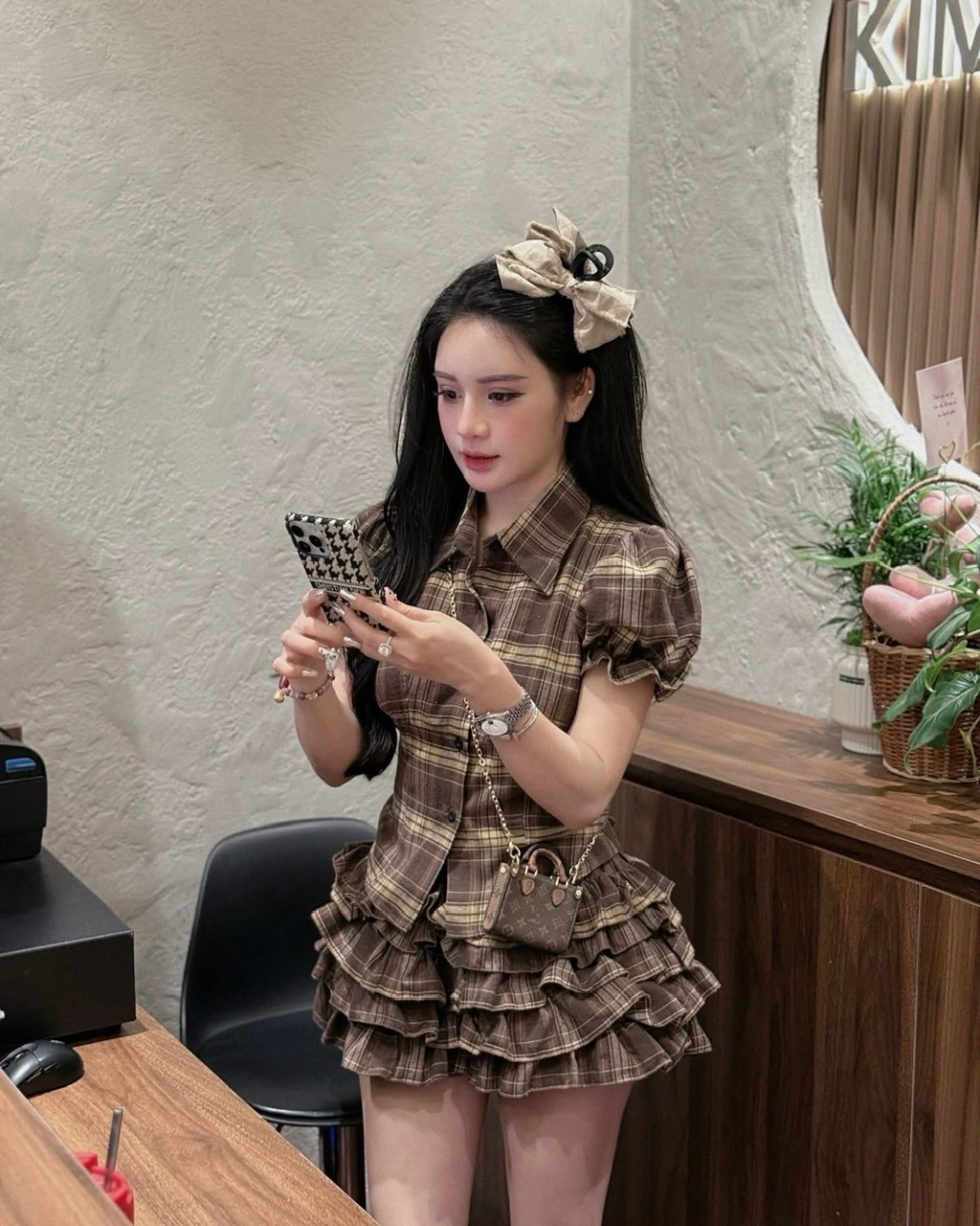  Set áo sơ mi tay bồng mix chân váy tầng bèo sọc caro năng động - T595 