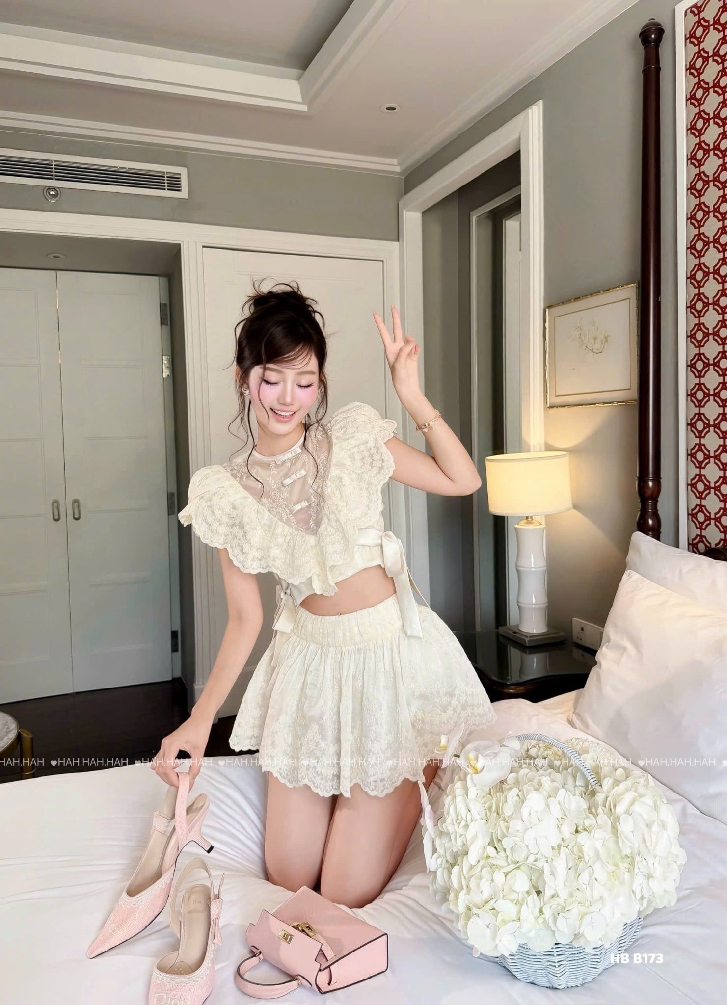  Set áo phối ren đính nơ mix chân váy dáng xòe siêu xinh - V37 (eo S<68, M<72) 