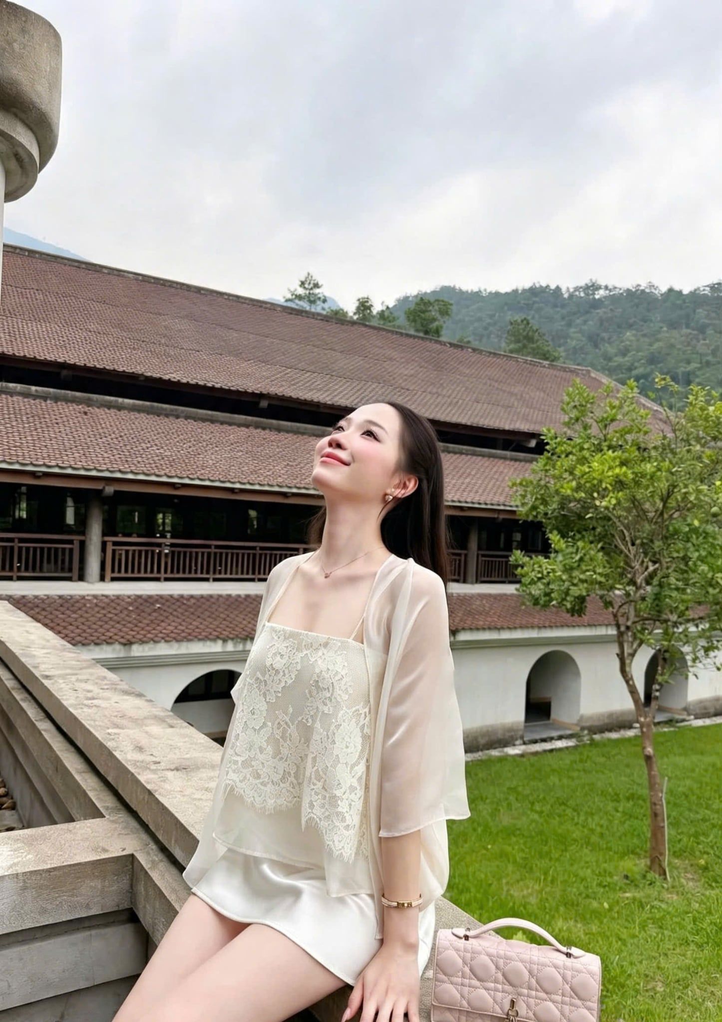  Set 3 món áo hai dây ren nổi kèm áo voan choàng mix chân váy lụa - KEM - V173 (EO S<68, M<72, L<76) 