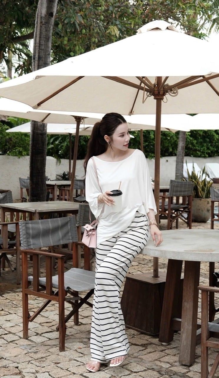  Set áo thun form rộng mix quần suông kẻ dáng dài - Q178 