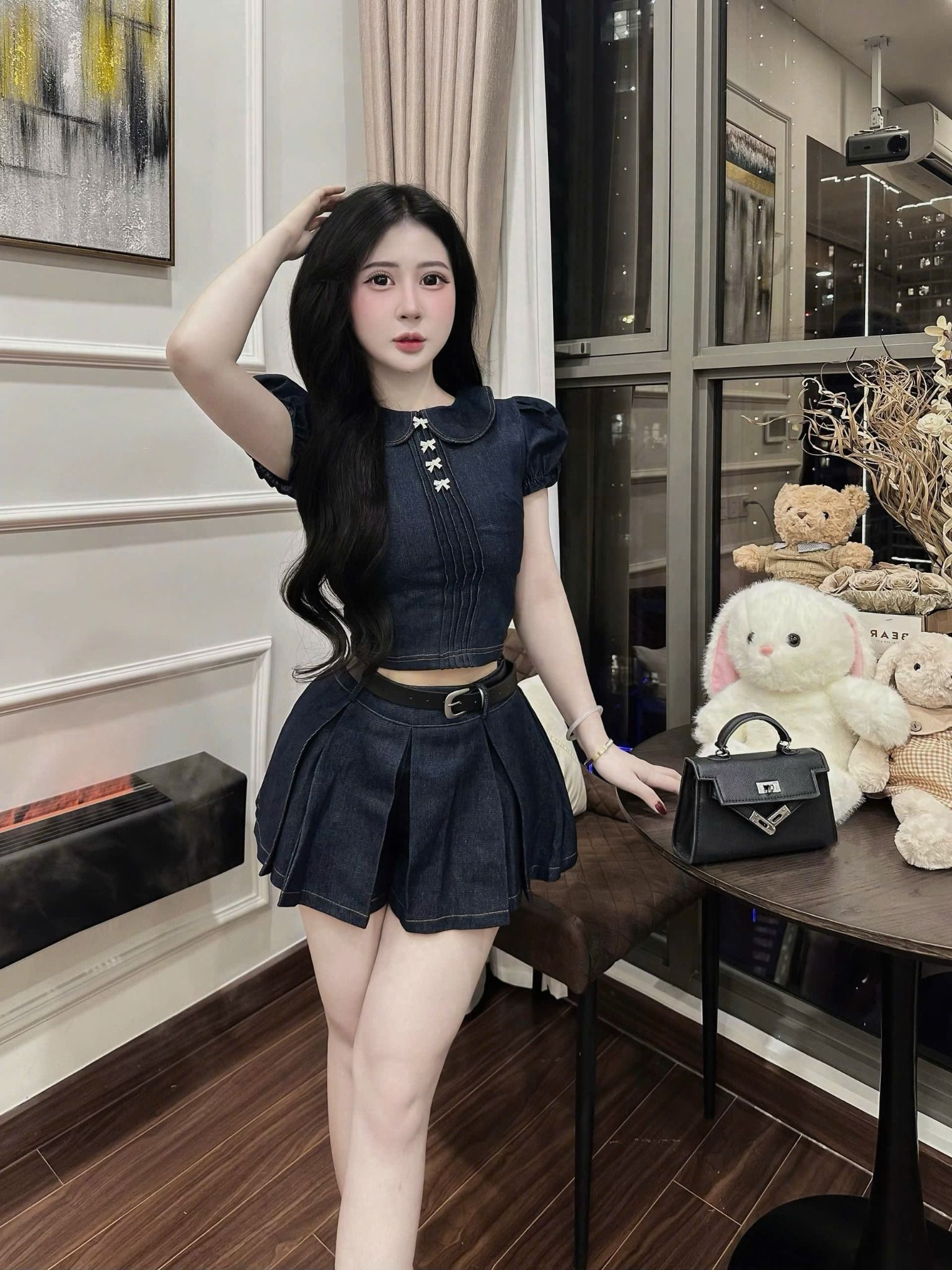  Set áo demin crop cổ sen xếp li đính nơ mix chân váy kèm nịt siêu hot - Q474 (eo S<68, M<72) 