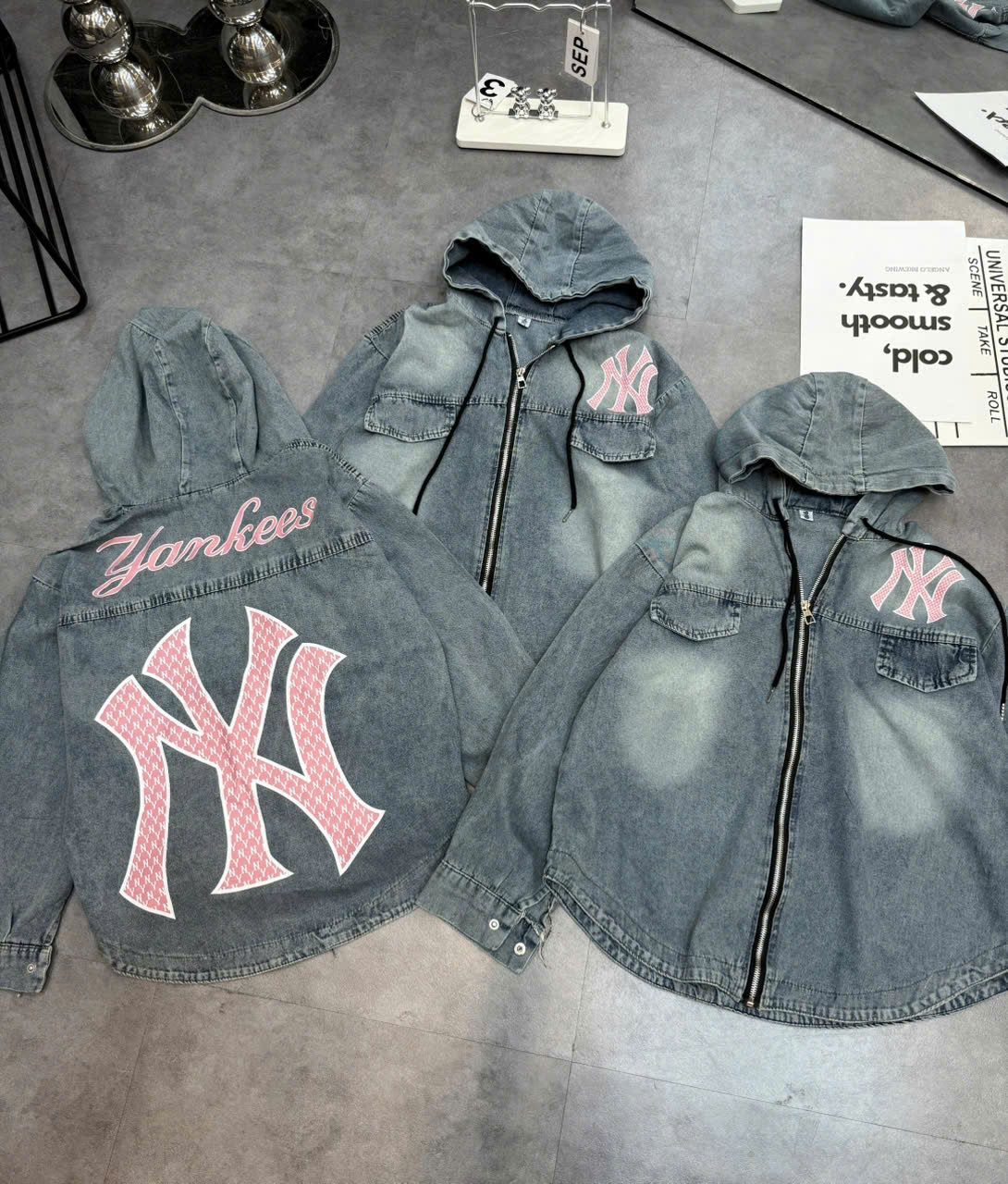  Áo khoác jean kèm nón khóa kéo sịn NY chuẩn hàng - R3 
