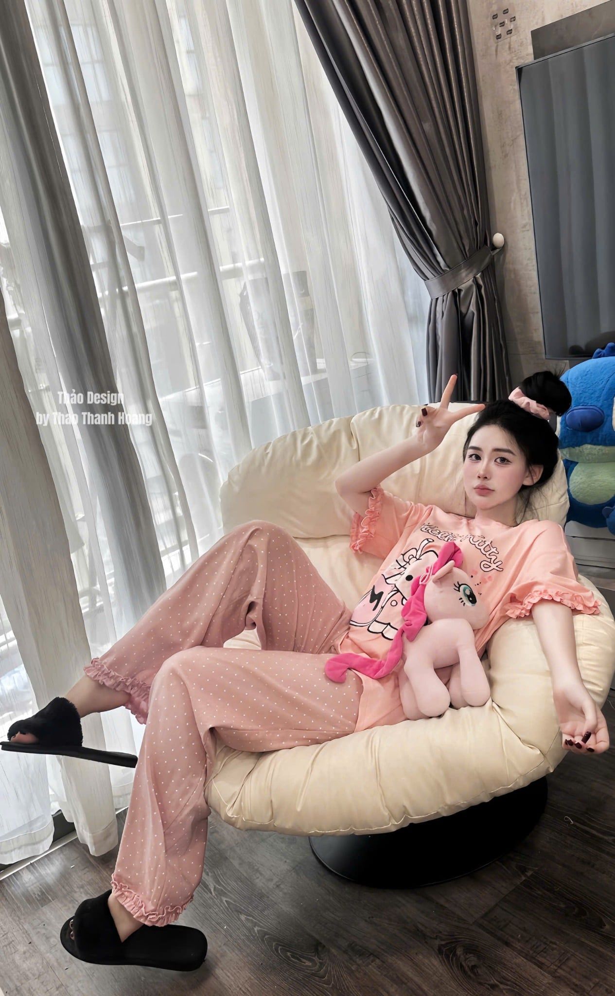  Set áo phông in hello kitty mix quần suông dài chấm bi phối bèo - HỒNG - R243 