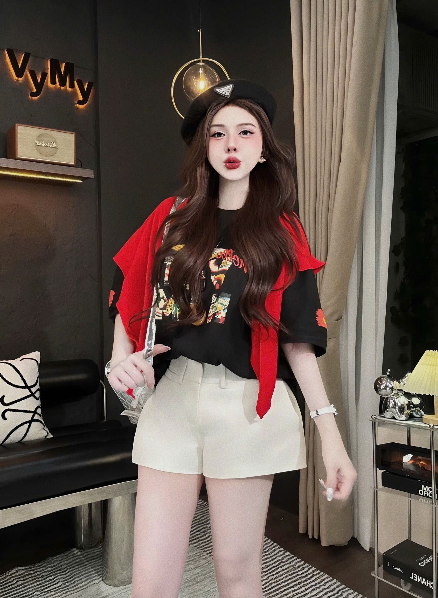  Áo phông in Việt Nam kèm khăn choàng lá cờ - ĐEN - A47 
