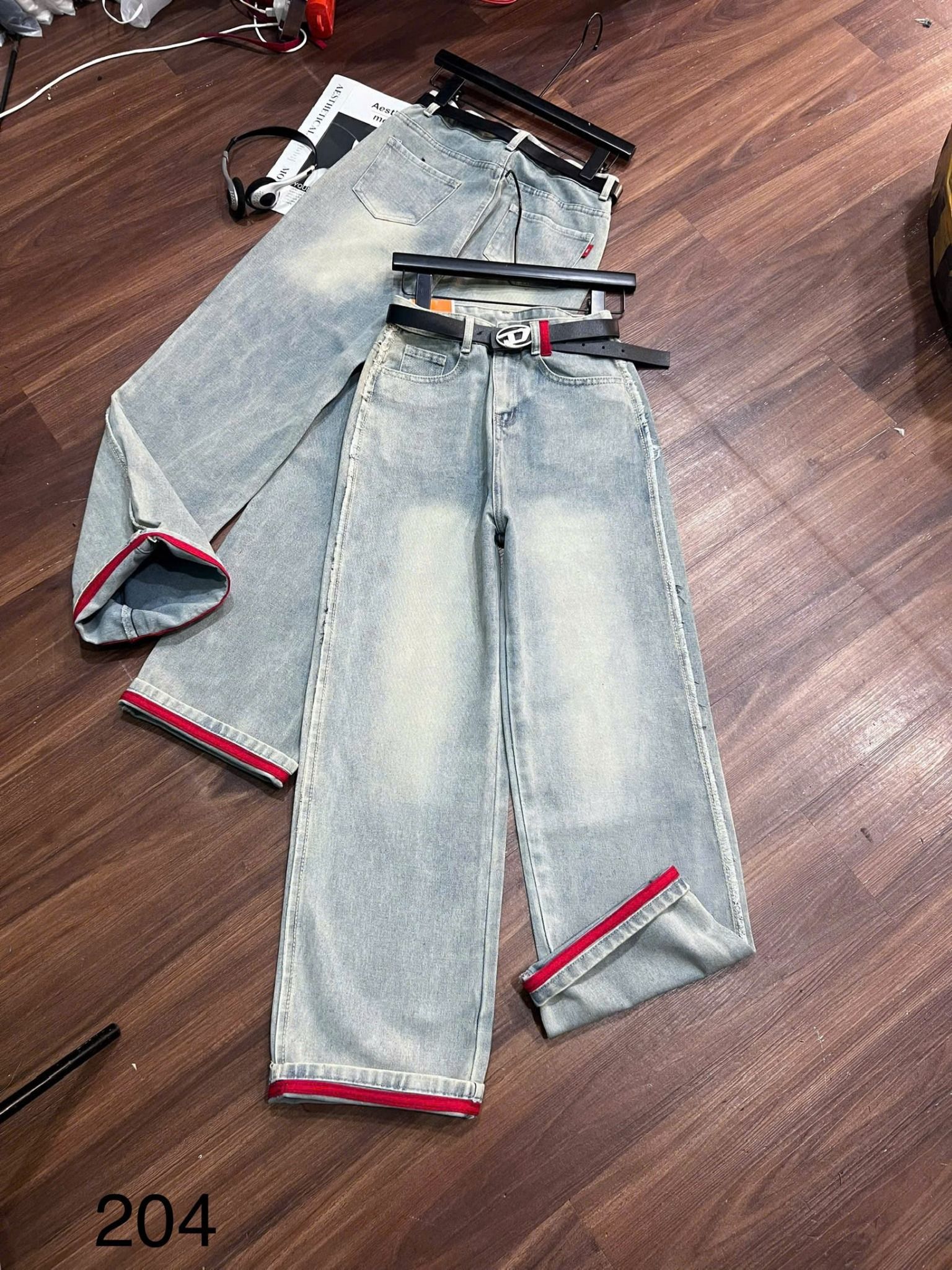  Quần jean ống suông viền lai đỏ hot trend ko kèm nịt - A66 (eo S<64, M<68, L<72) 