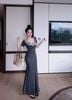  Set áo bra ren hoa mix đầm body dáng dài đuôi cá cổ U phối cúc tôn dáng - XÁM - A79 
