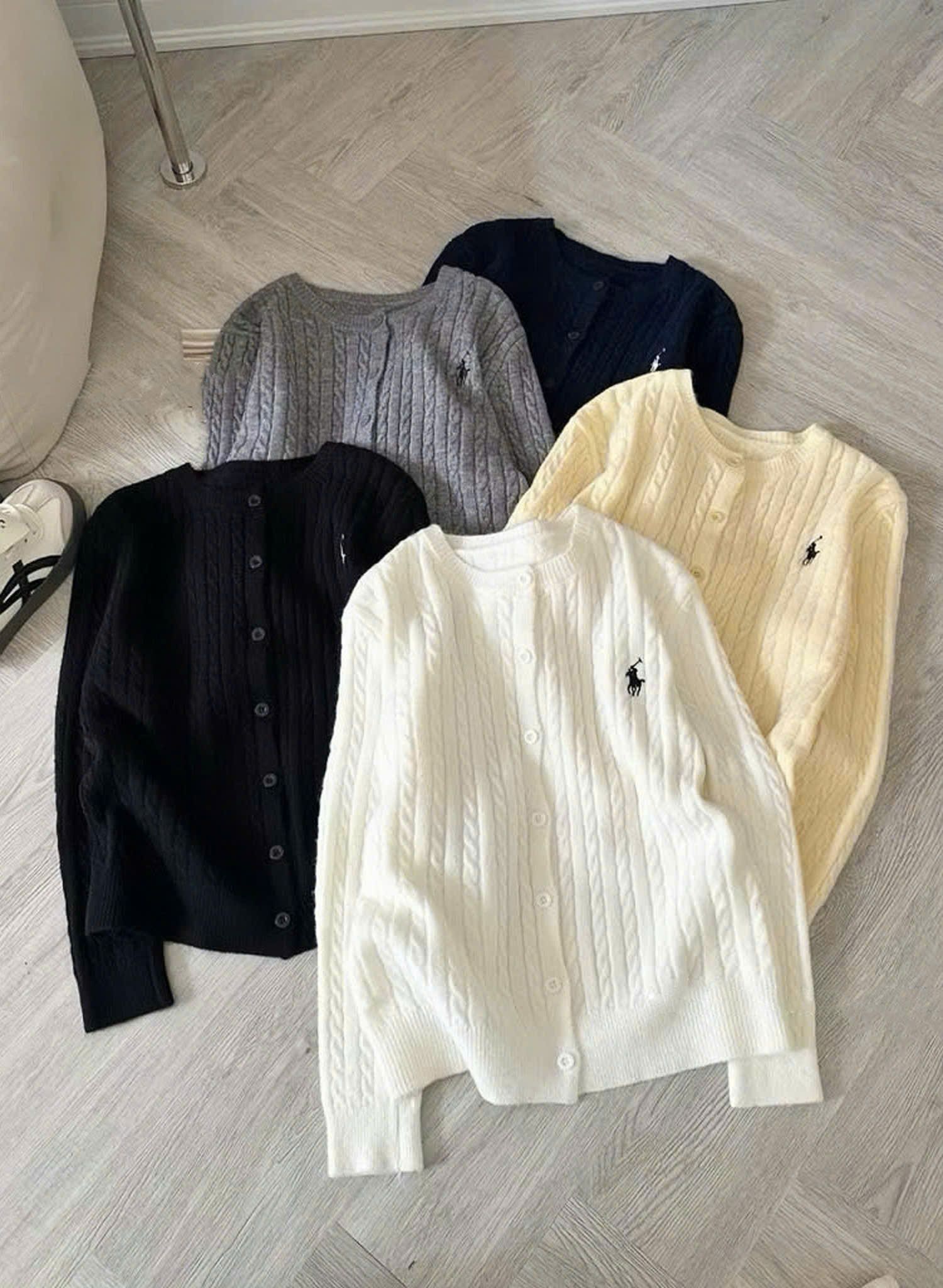  Áo cardigan len nữ dáng dài cổ tròn họa tiết đan dây logo thêu ngựa - ĐEN - A329 ( 55cm ) 