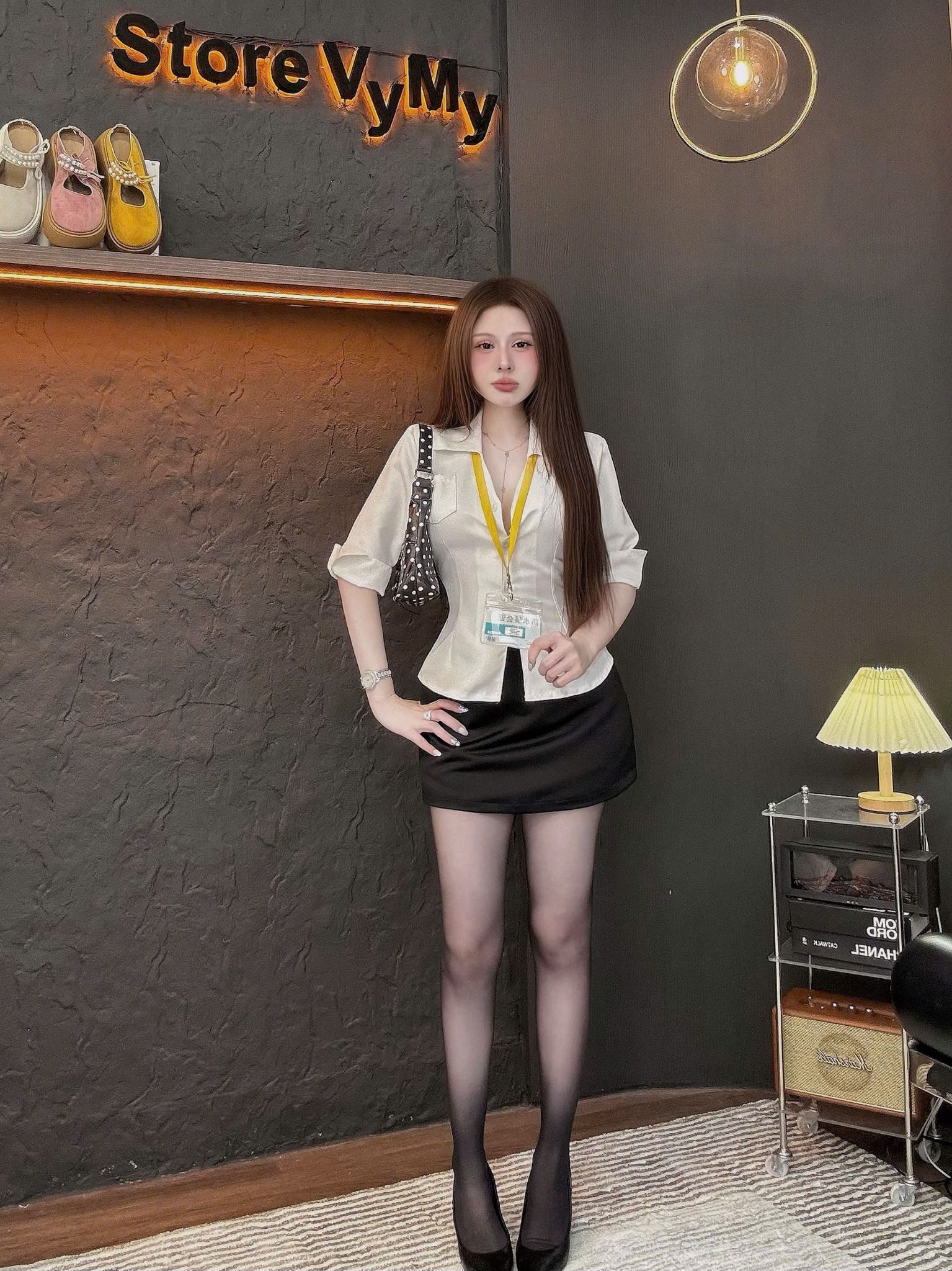  Áo sơ mi công sở form ôm chuẩn đẹp - TRẮNG - C211 ( eo S<68, M<72, L<76 ) 