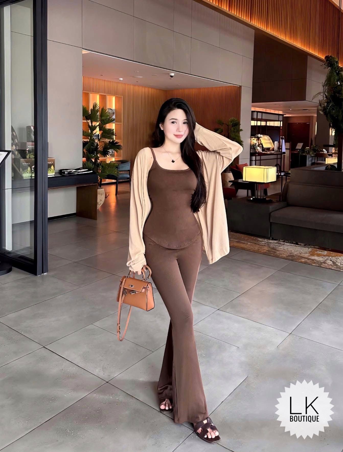  Set 3 món áo hai dây vạt bầu kèm áo khoác mỏng mix quần suông dài ống loe - NÂU - C244 