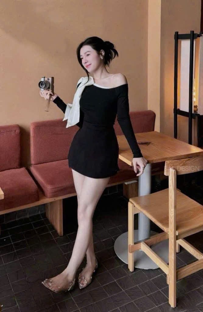  Set áo tay dài lệch vai đính nơ mix chân váy form A tiểu thư - N53 (eo S<68, M<72) 