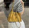 Túi xách nữ da cao cấp nhung đeo ngang túi da xô dây xích túi nách đeo vai style HQ - VÀNG - N60