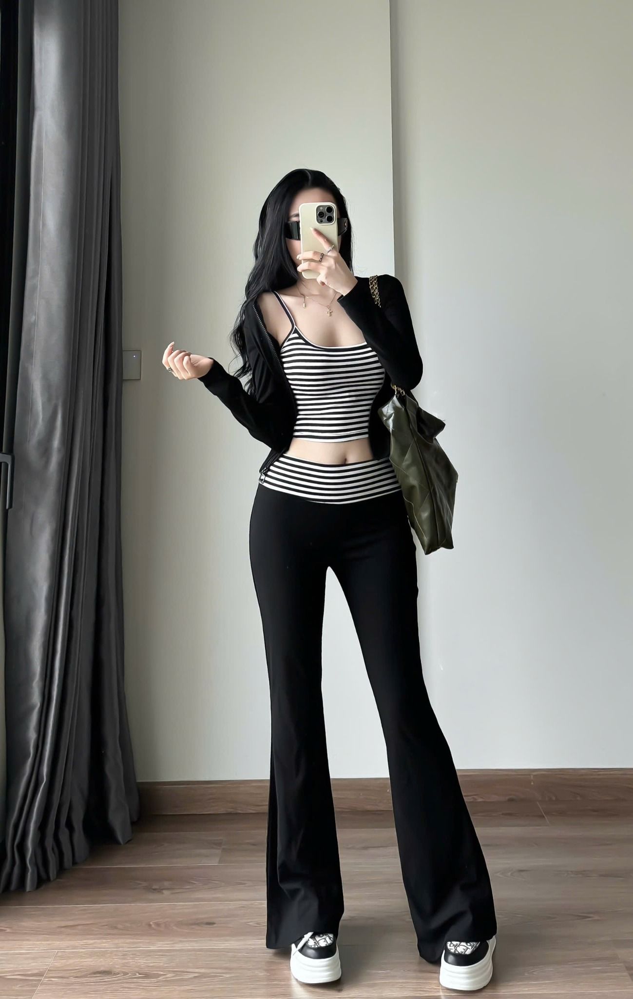  Set áo 3 món áo hai dây kèm áo khoác cadigan mỏng mix quần suông phối cạp ống loe - N91 