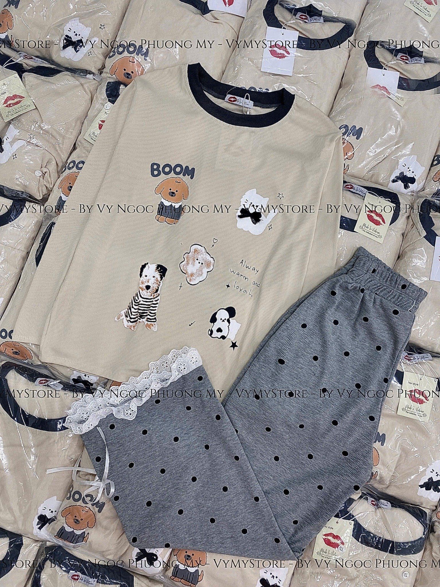  Set áo tay dài cổ tròn họa tiết thú cưng mix quần suông dài chấm bi phối bèo đính nơ - KEM - E142 