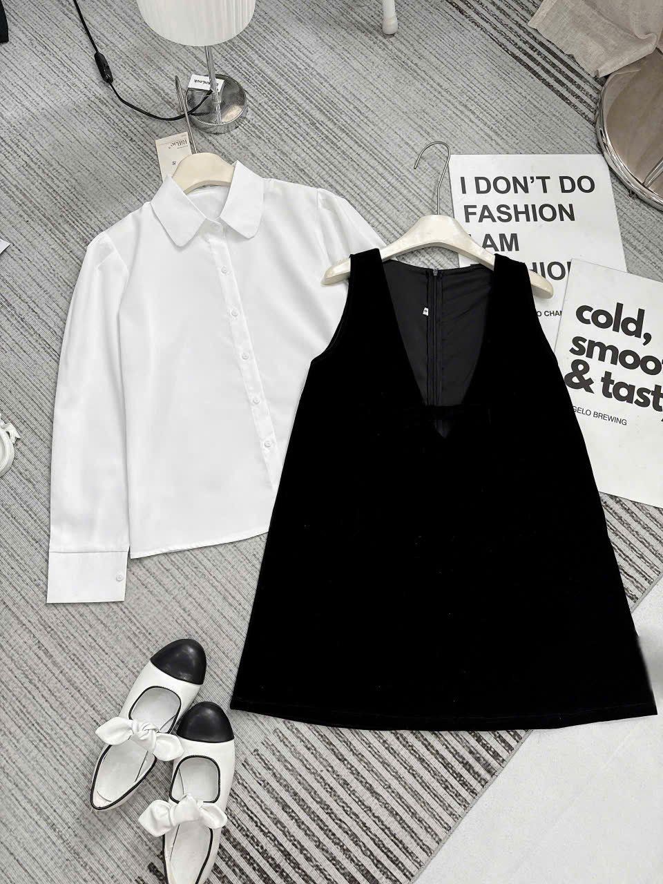  Set 2 món áo sơ mi kèm váy yếm đen tiểu thư hot hit - E159 
