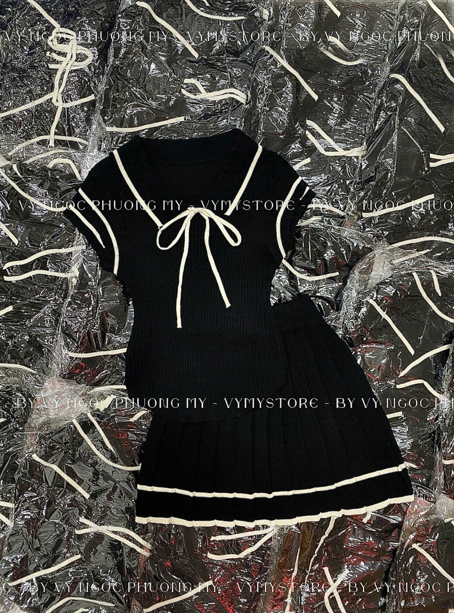  Set len áo tay hến cổ bẻ phối viền cột nơ mix chân váy xếp ly - ĐEN - E187 