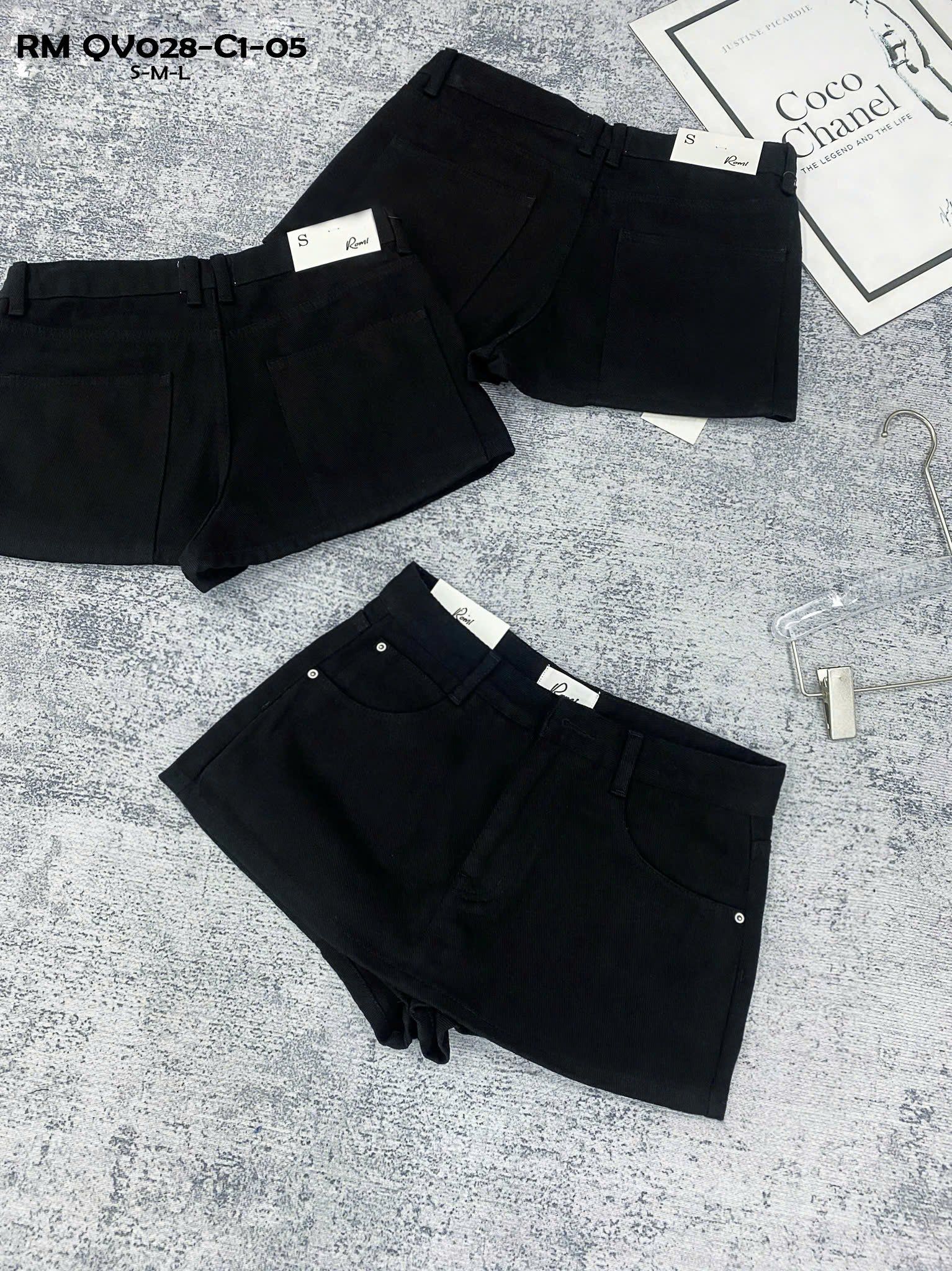  Quần giả váy form ngắn BASIC lưng bản  - ĐEN - C59 (EO S<68, M<72, L<76) 