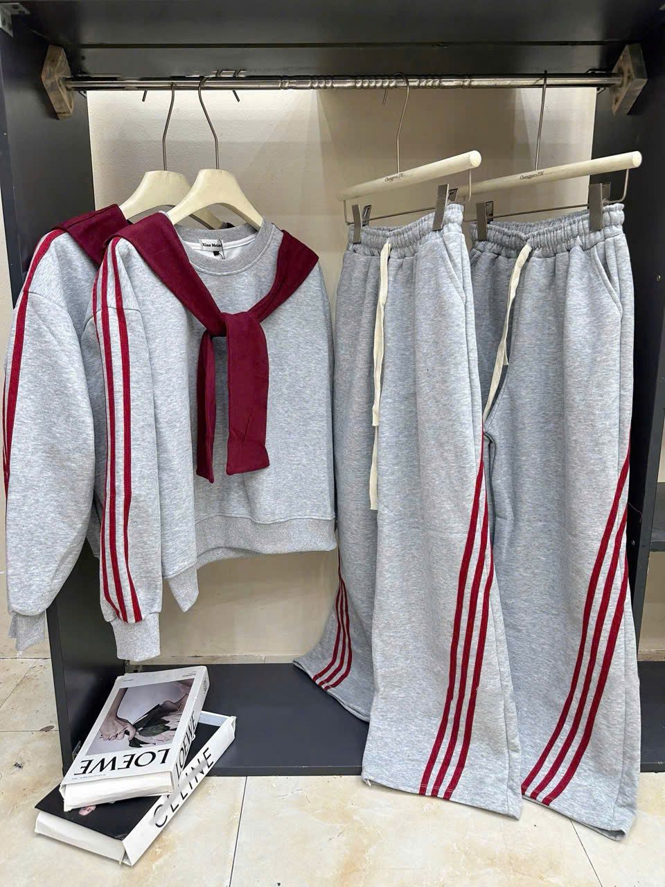  Set 3 món áo tay dài form rộng mix quần suông dài kẻ sọc kèm choàng - G246 