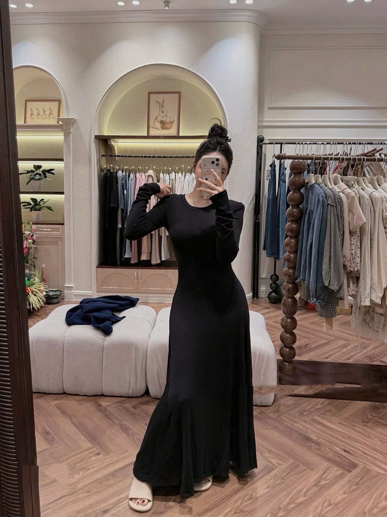  Đầm len tăm tay dài dáng xòe dài - ĐEN - C185 