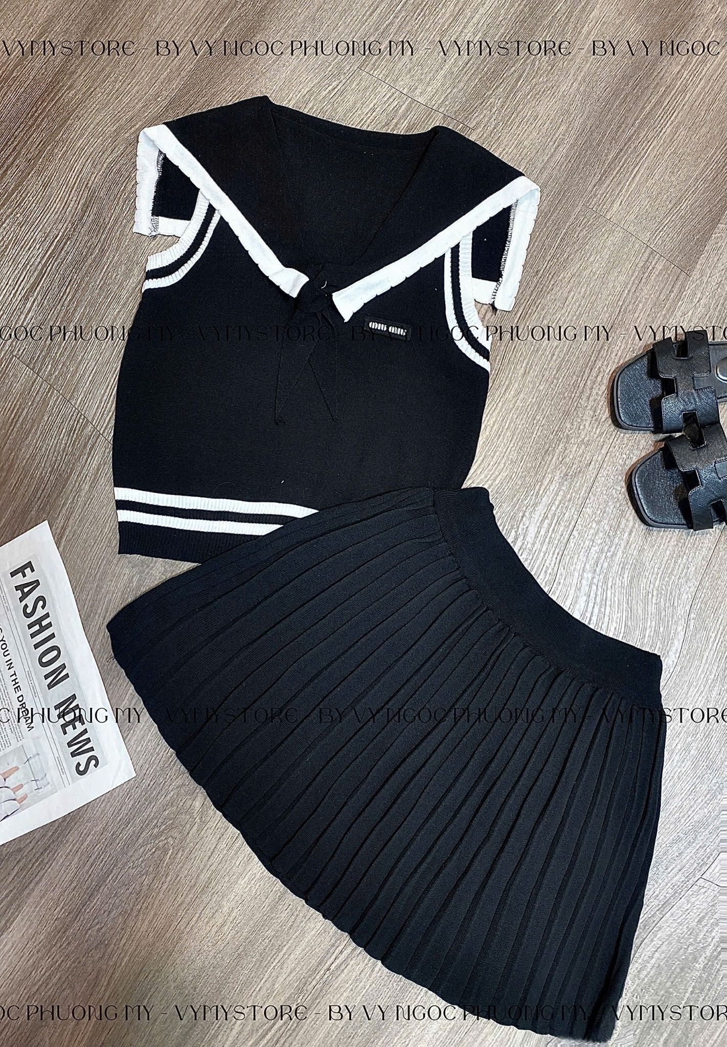  Set len sát nách cổ thủ thủy mix chân váy xếp ly - ĐEN - G67 