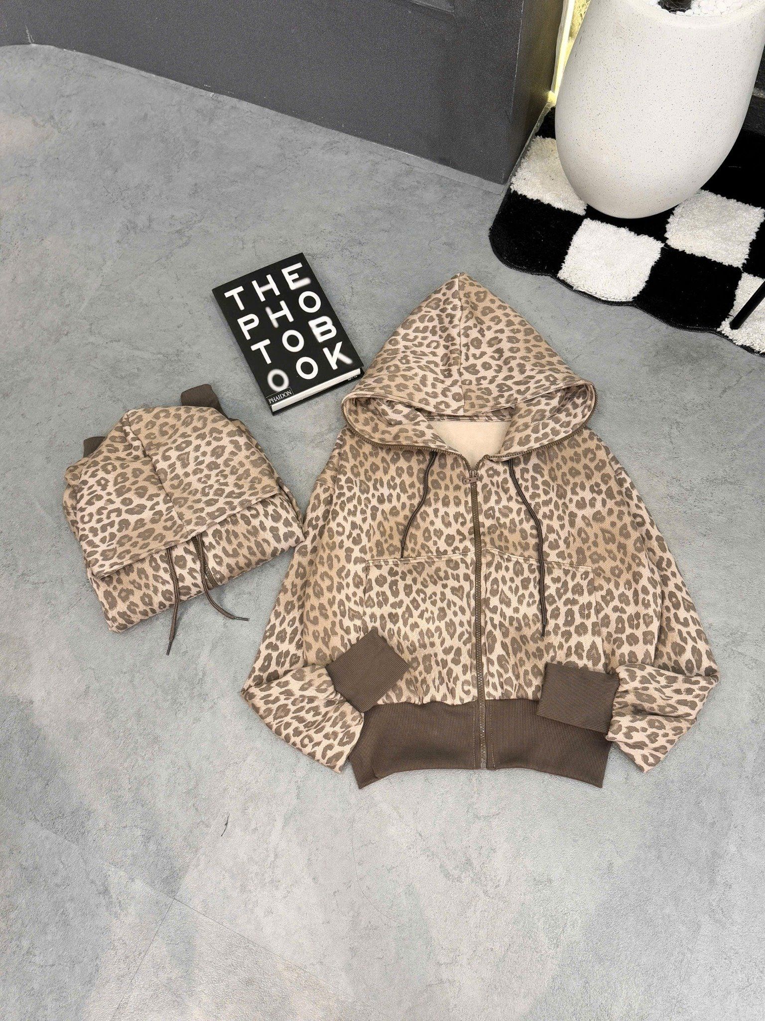  Áo khoác nỉ có nón da beo 4 túi lót lông nỉ mềm - C261 